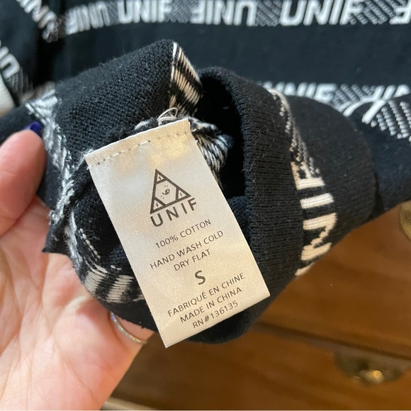 UNIF Logo Shirt - Picture 6 of 6